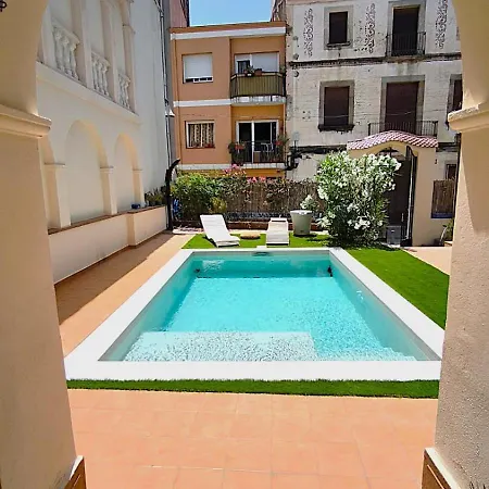 Historic House At Quintana By Casa De Elena * ピネダ・デ・マール